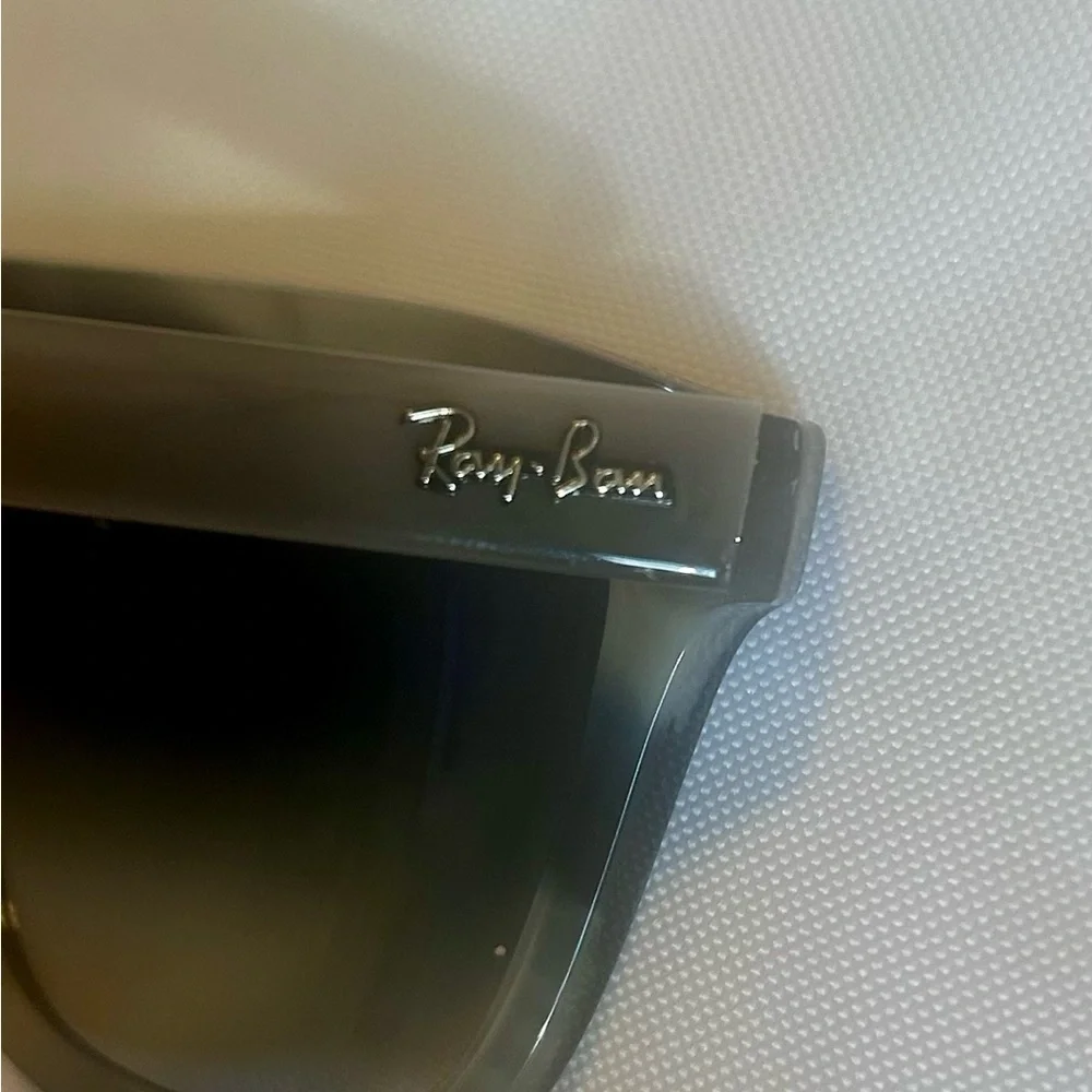 Ray-Ban Gray Wayfarer Sunglasses with Tinted Lenses